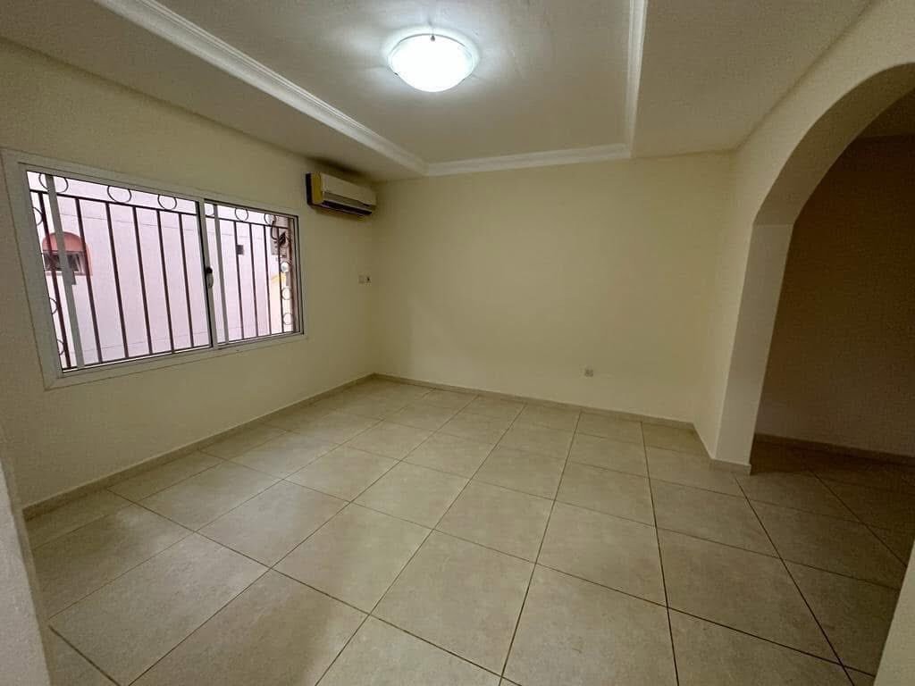 بيوت شعبية غير مفروشة للايجار في طريق المطار القديم